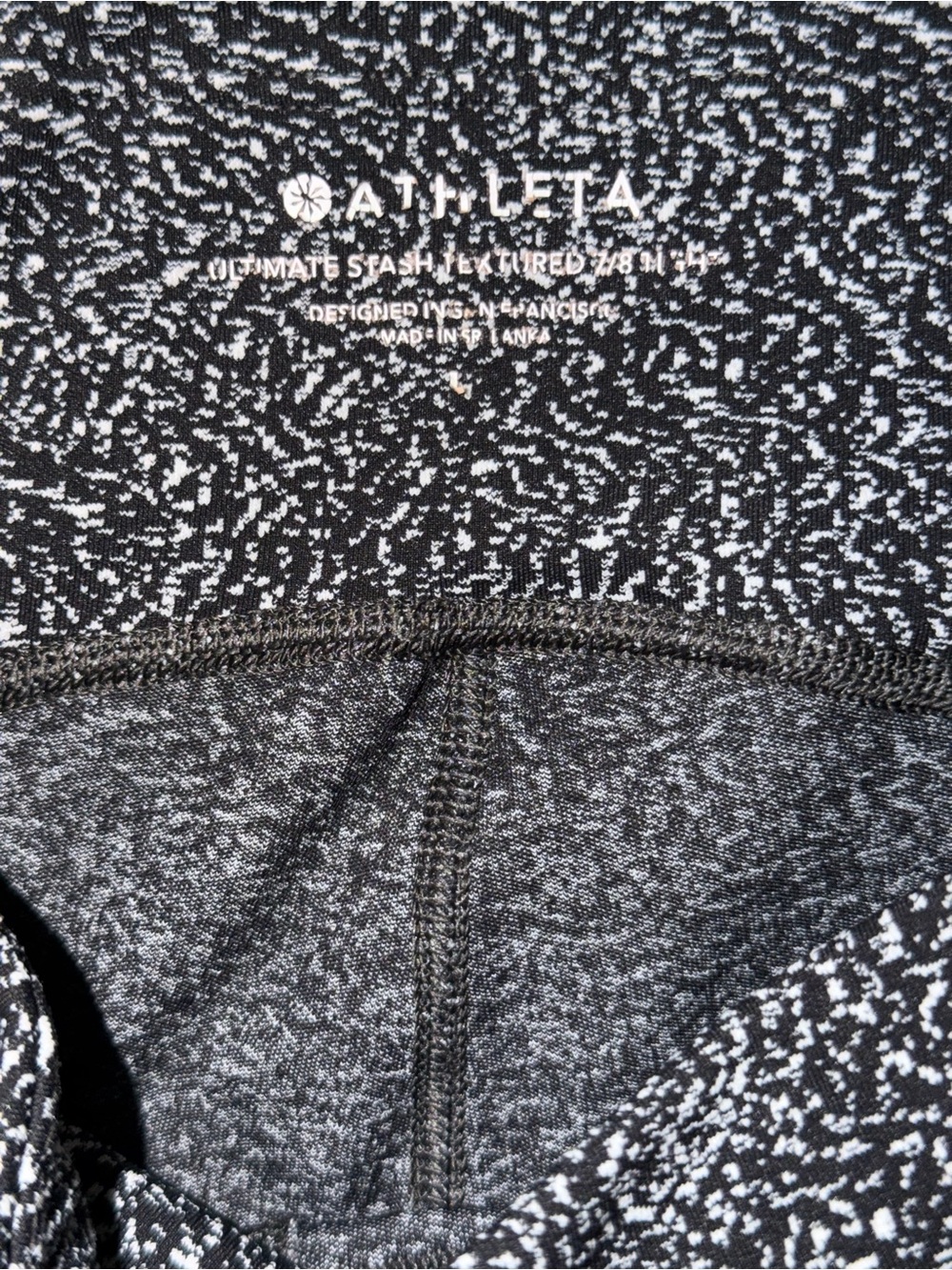 Athleta Ultimate Stash Textured 7/8 High-Rise Performance Leggings - Picture 8 of 11